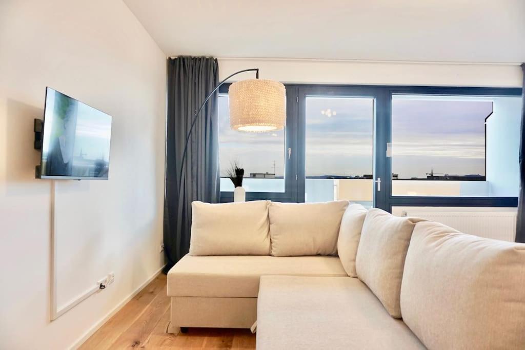 Neu Modernes Apartment In Top Lage, Free Parking Max 1,65M Hoehe Und 1,8M Breite Karlsruhe Exterior foto